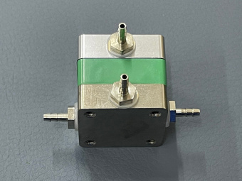 Реле подачи воды (2 выхода) с зазубриной 1/8